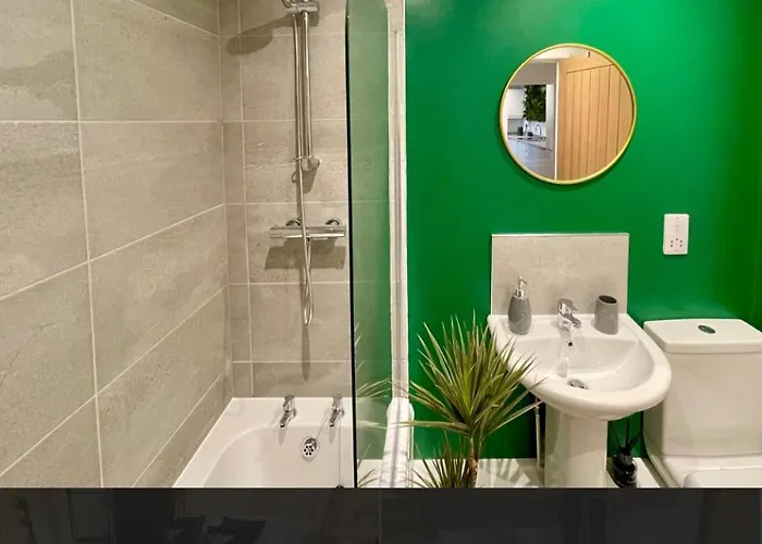 No 4 Hawthorn View Ground Floor *